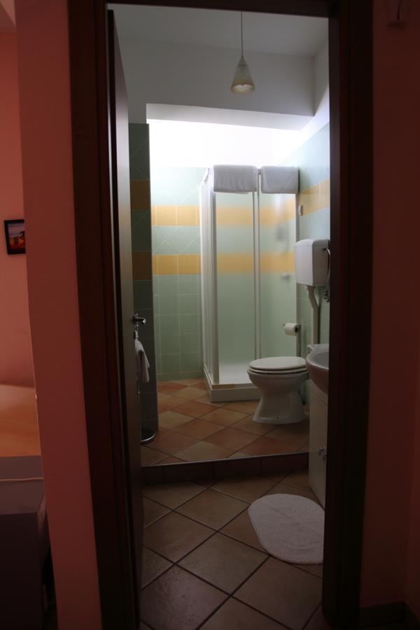 Splash'S Rooms Спадафора Екстериор снимка