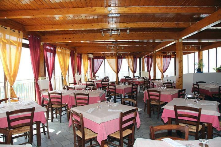Splash'S Rooms Спадафора Екстериор снимка